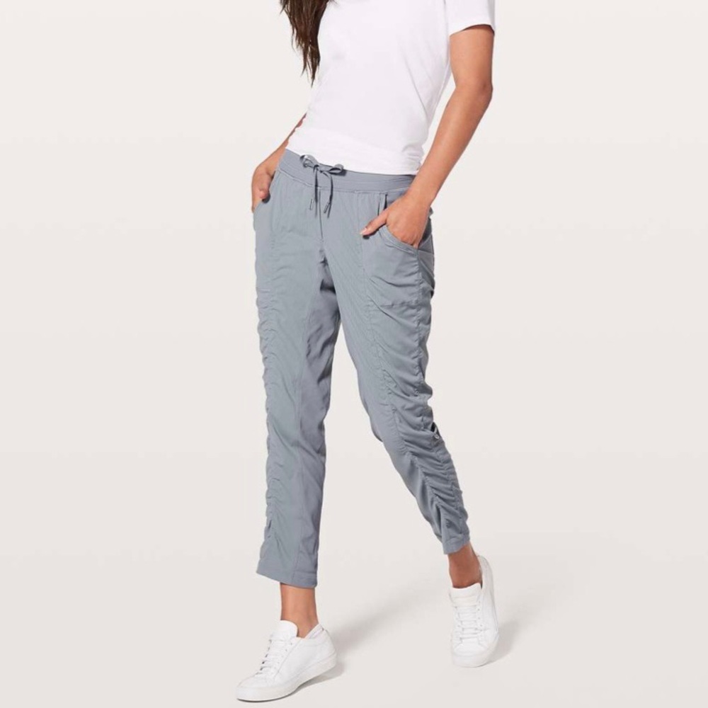 ❌SOLD❌Lululemon Street To Studio Pant II Unlined 28" - Picture 2 of 8